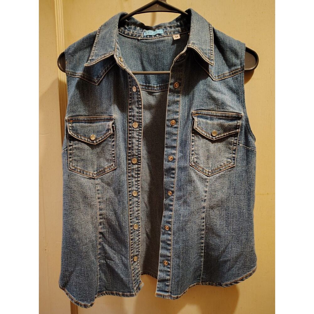 Stretch Denim Vest Jean Distressed Stretch‎ Pockets Buttons Size Medium
